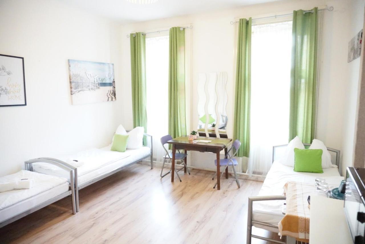 Contactless Check-In Room4You Waehring Wiedeń Zewnętrze zdjęcie